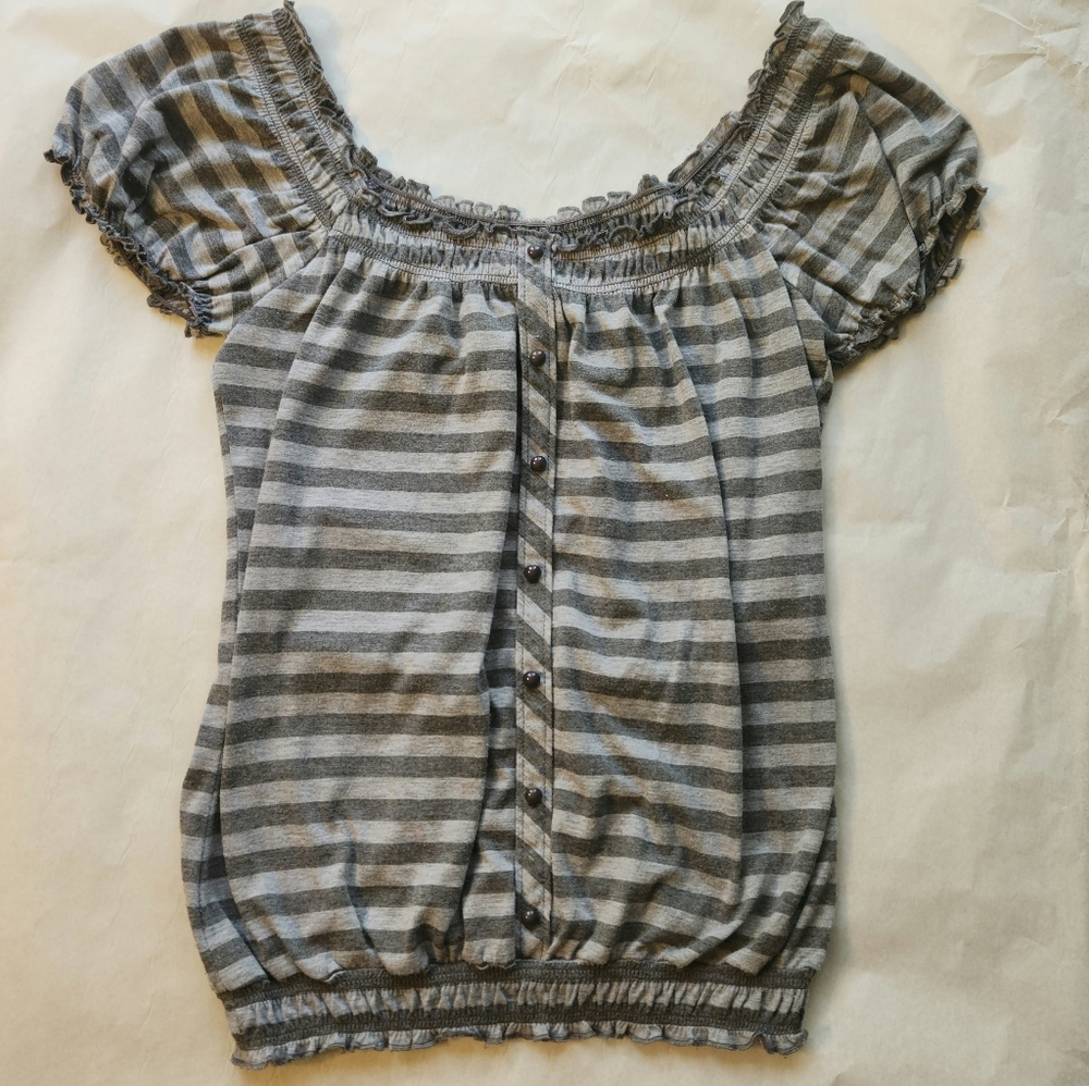 Women's Off Shoulder Gray Striped Top Size Medium
